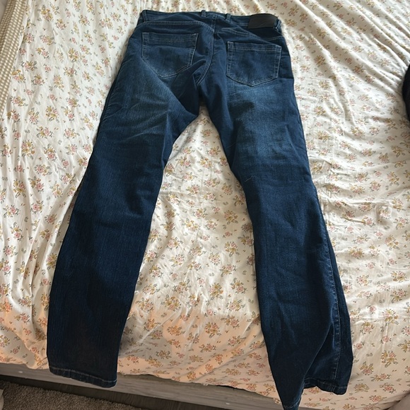 Mens motorcycle jeans! My husband is cleaning out his closet! - Picture 5 of 5